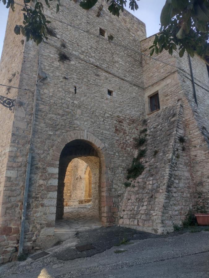 Casa Vacanze Borgo Medievale Villa Porzano Esterno foto